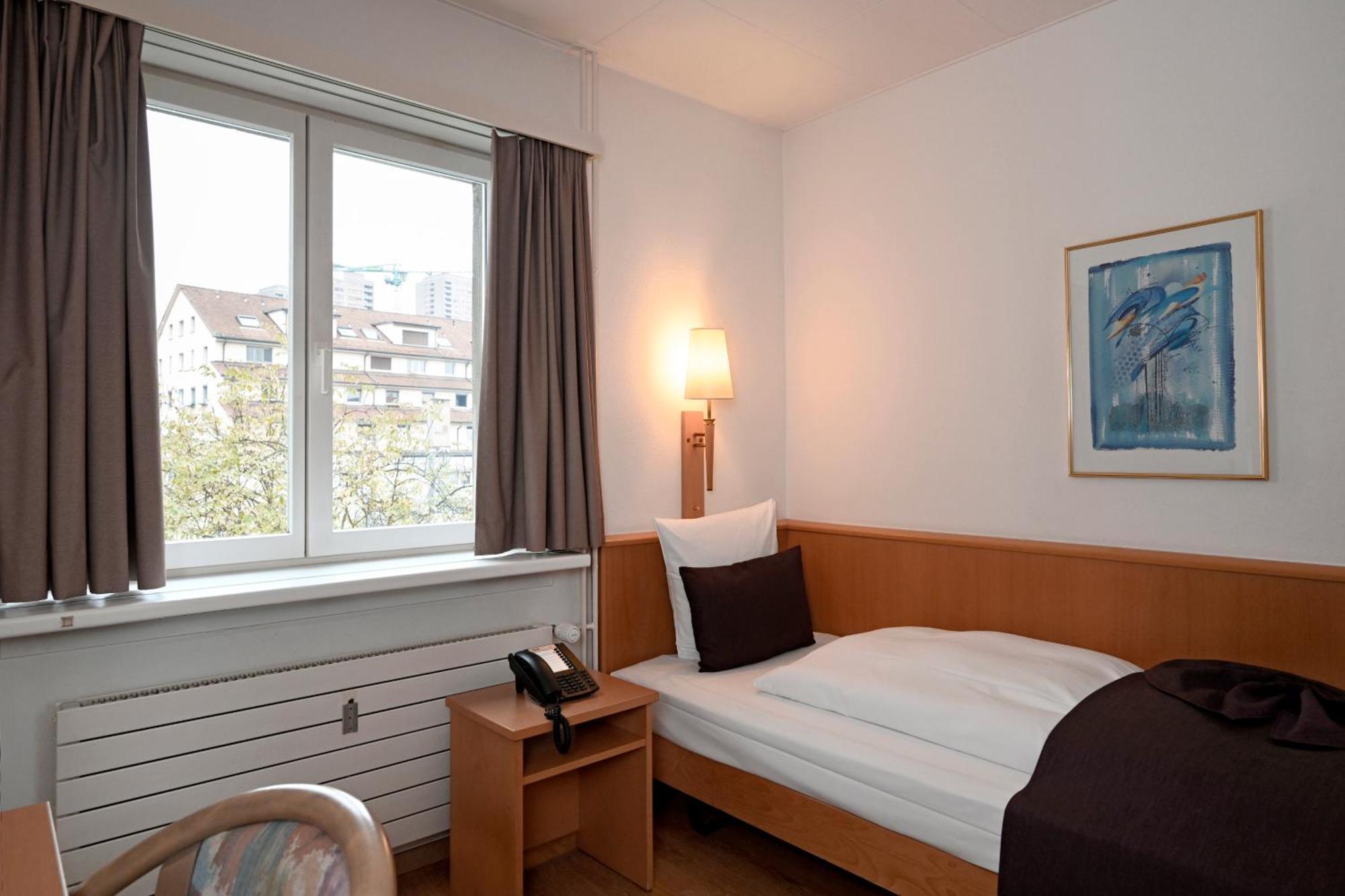 Olympia Hotel Zürich Exterior foto