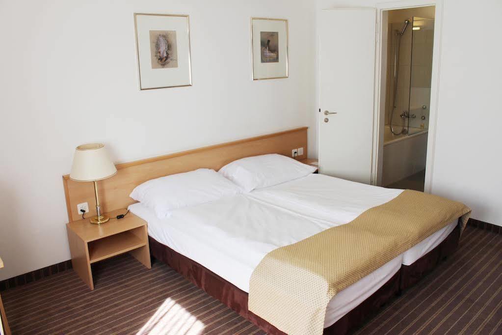 Olympia Hotel Zürich Exterior foto